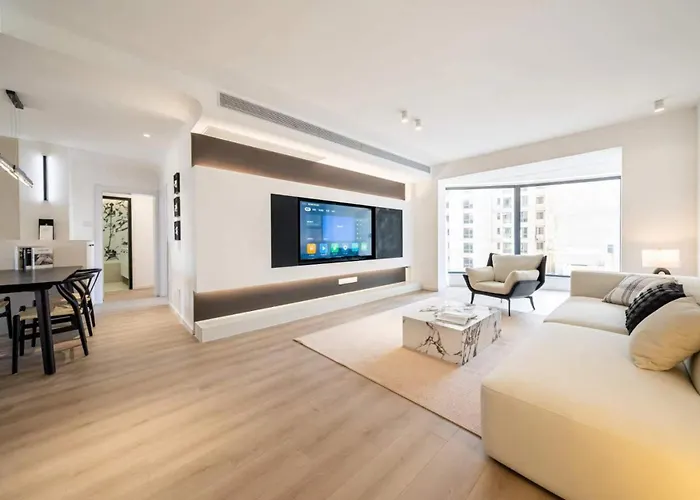 Eastern Hub - Bund Branch Enjoy The Beautiful Scenery Of The Bund At The People\'S Square Of The New Home French Window, The Big Flat Floor Is Close To Huaihai Road, Xintiandi