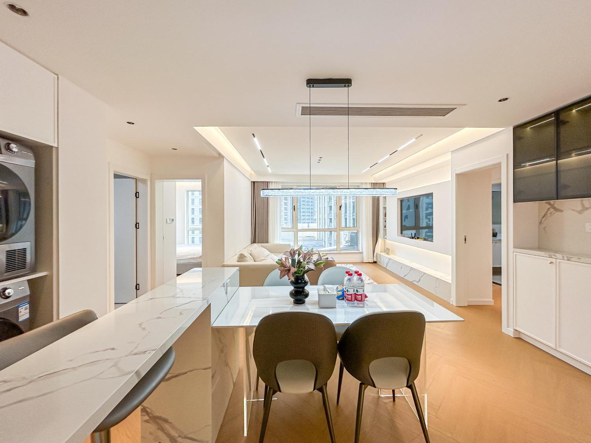 Eastern Hub - Bund Branch Enjoy The Beautiful Scenery Of The Bund At The People's Square Of The New French Window, The Big Flat Floor Is Close To Huaihai Road, Xintiandi Appartement Shanghai